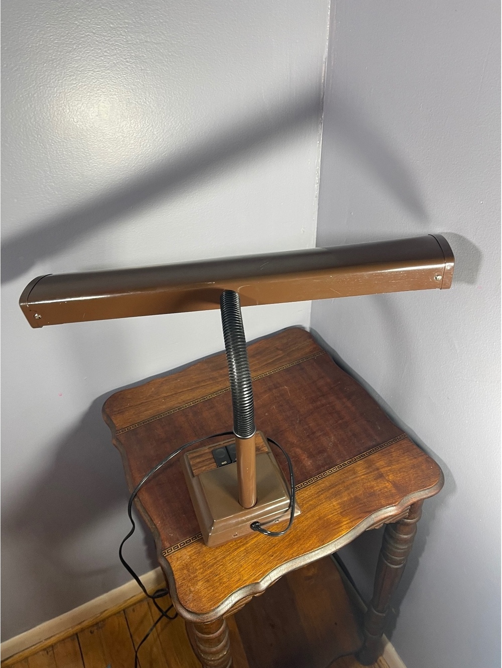 Vintage Brass Desk Lamp with Adjustable Gooseneck